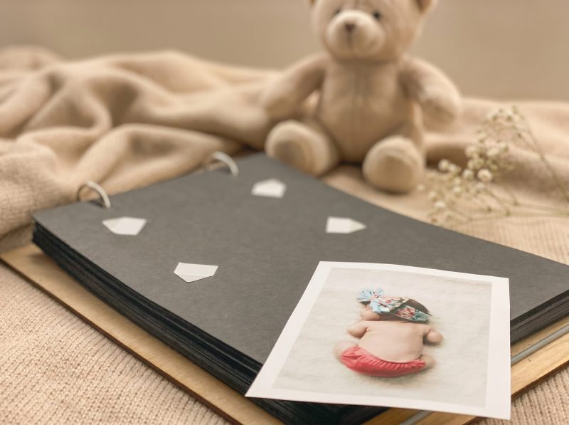 Drevený fotoalbum pre bábätko – macko